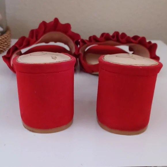 Jessica Simpson Gorrin Red Micro Suede Ruffled Slide Shoe ** SZ 8.5 - Picture 5 of 9